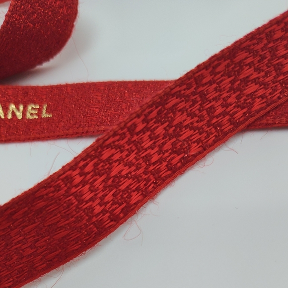 CHANEL True Cool Red Tweed Ribbon Gold Logo Authentic Two (2) Yards - Picture 3 of 4